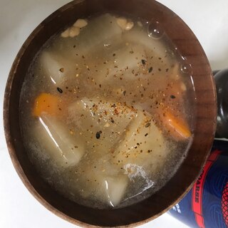 ひき割り納豆のスープ